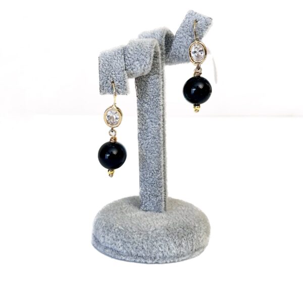 Aretes Black